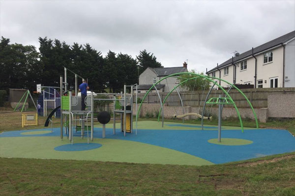 Play Area Install in Hellan