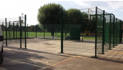 Steel MUGA