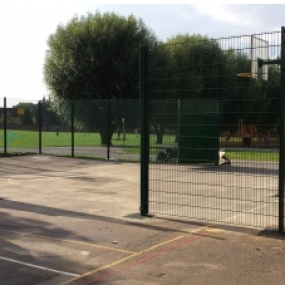 Steel MUGA